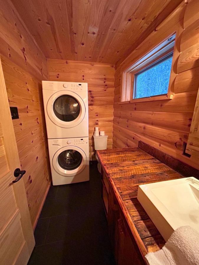 Husky - Chalets De Moh - Jacuzzi La Malbaie Exterior photo