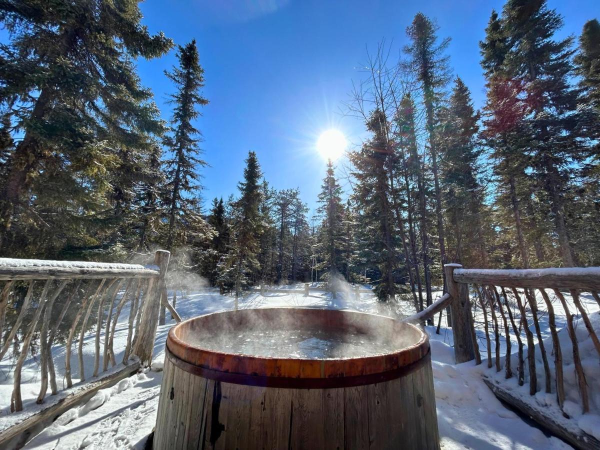 Husky - Chalets De Moh - Jacuzzi La Malbaie Exterior photo